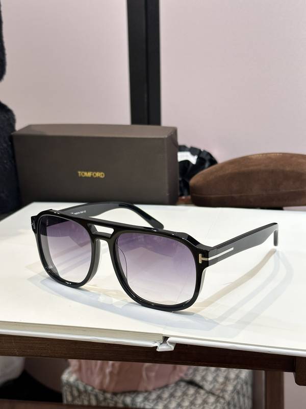 Tom Ford Sunglasses Top Quality TOS01374